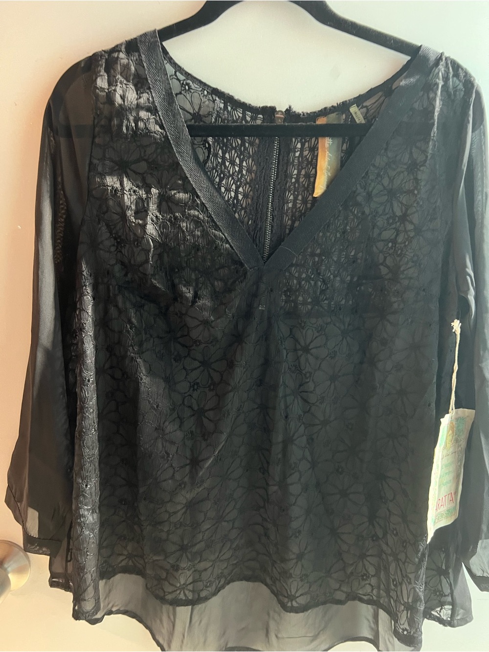Aratta Silent Journey Black Lace V-Neck Women's Top NWT Size M